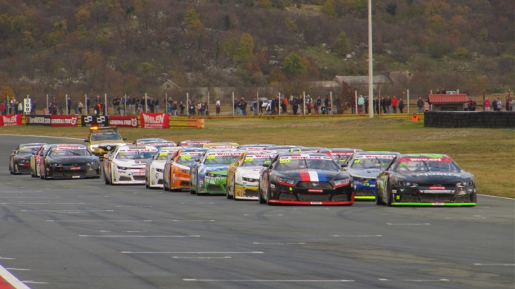 NASCAR na Grobniku: Talijan Ghirelli do druge pobjede, Pulić izguran sa staze