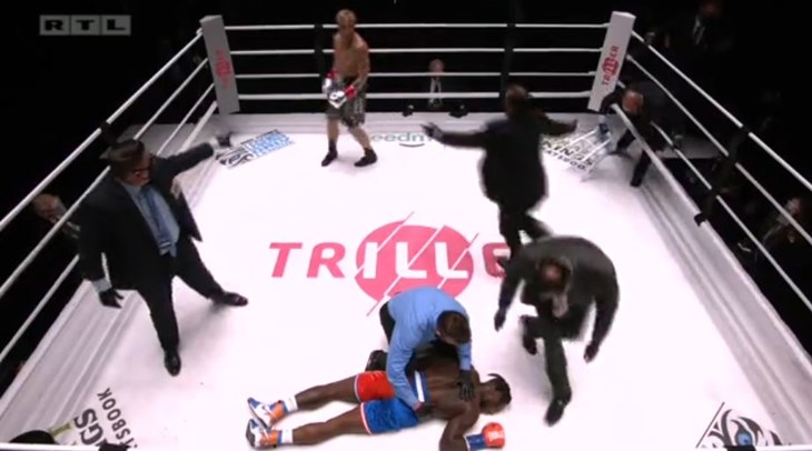 [VIDEO] Nate Robinson teško nokautiran, zaspao već na putu prema dolje