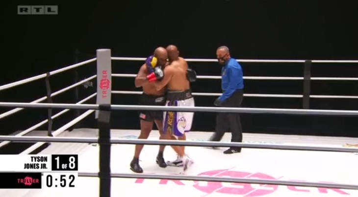 [VIDEO] Tyson krenuo snažno, ali energija je kopnila krajem runde