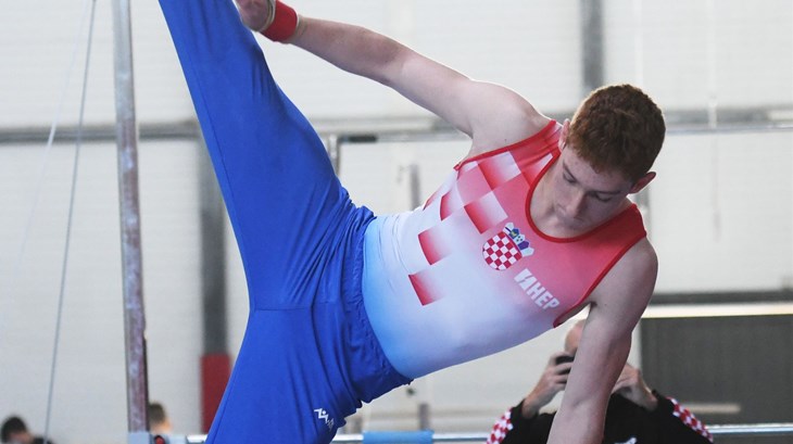 Na korak do odličja: Žugec četvrti, a Rabić peti junior Europe na konju s hvataljkama