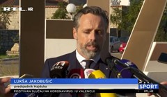 [VIDEO] Hajduk i HNS postavljaju travnjak na Poljudu: 'Idemo s radovima kad završi prvenstvo'