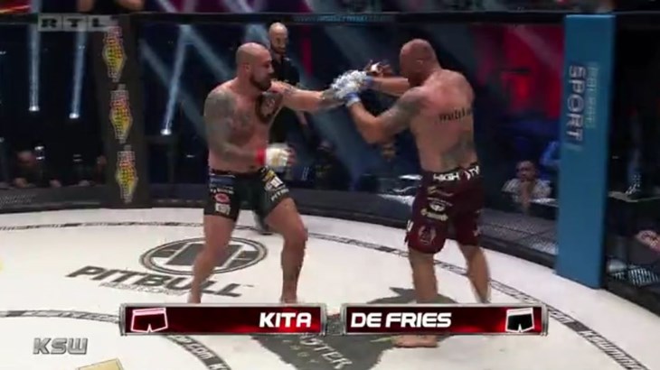 [VIDEO] De Fries nokautom u drugoj rundi obranio pojas