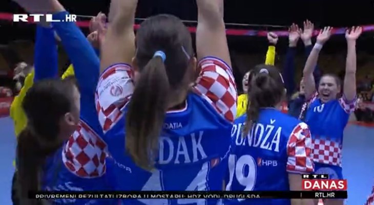 [VIDEO] Emotivan doček za rukometašice, Pijević poručila: 'Mi smo kao obitelj, to je naša snaga'