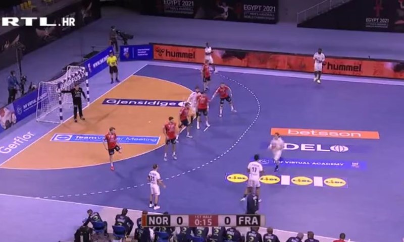 [VIDEO] Francuzi svoj nastup na SP otvorili cepelinom
