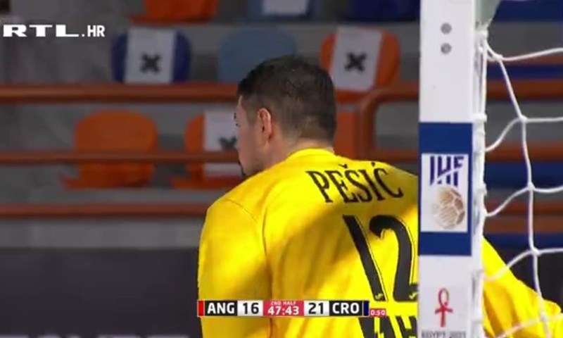 [VIDEO] Zato je igrač utakmice: Dvije velike Pešićeve obrane!