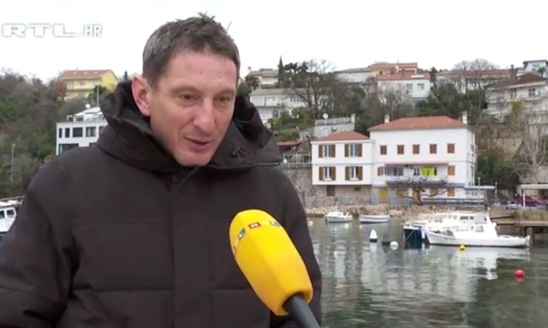 [VIDEO] Džomba: 'Čudne se stvari događaju, igra nema glavu i rep'