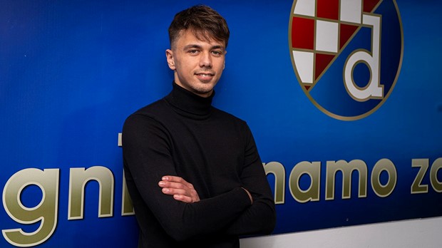 Službeno: Dario Špikić stavio je potpis na ugovor s Dinamom