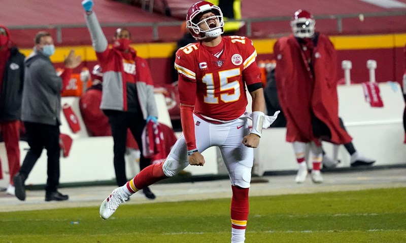 Ususret Super Bowlu: Chiefsi, Reid i Mahomes nadohvat besmrtnosti