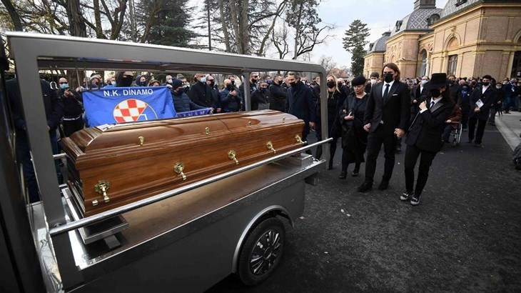 [VIDEO] Zlatko Kranjčar ispraćen na vječni počinak u Aleji velikana na Mirogoju