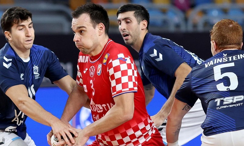 Marino Marić na kraju ove sezone mijenja sredinu, ali ostaje u Bundesligi