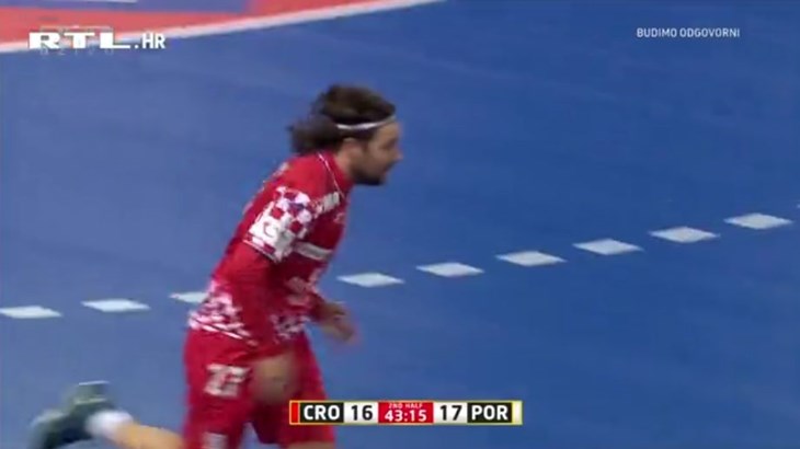 [VIDEO] Sjajni Čupić sedmim golom vraća Hrvatsku u egal