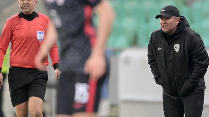 Kek nije u konkurenciji za klupu Dinama, produžen ugovor sa Slovenijom