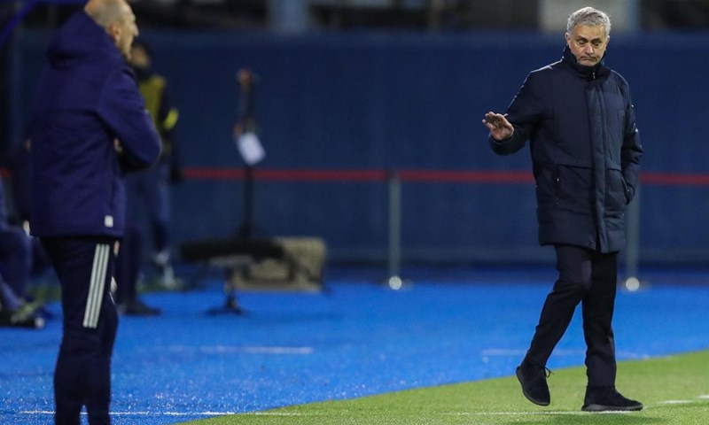 Mourinho: 'Ljudi misle da mogu ravnopravno razgovarati o nogometu s jednim od najvažnijih trenera'