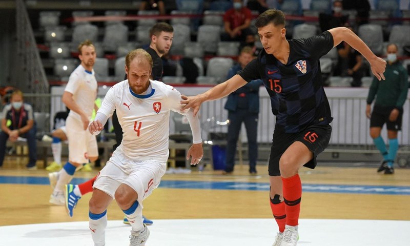 Novi problemi za Hrvatsku, Mavrović ostao i bez Horvata i Čekola