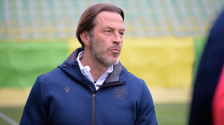 Bivši trener Hajduka se vratio na klupu s koje je otišao u studenom prošle godine