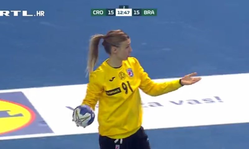 [VIDEO] Specijalka Tee Pijević, uhvaćena 'živa lopta'