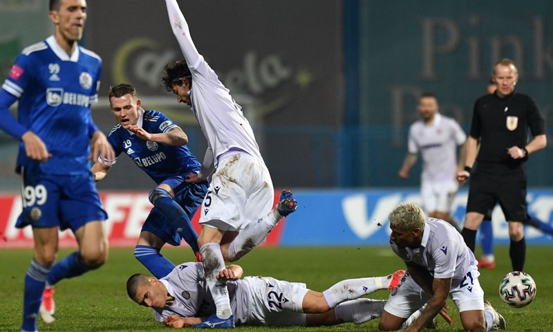 Hajduk izdržao pola sata s igračem manje i odnio bod iz Koprivnice