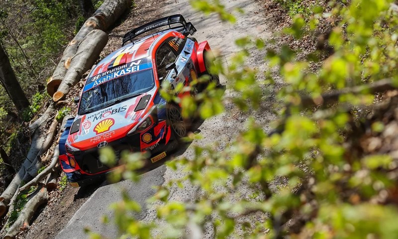 Thierry Neuville poveo na Croatia Rallyju i potvrdio kako mu leži asfalt