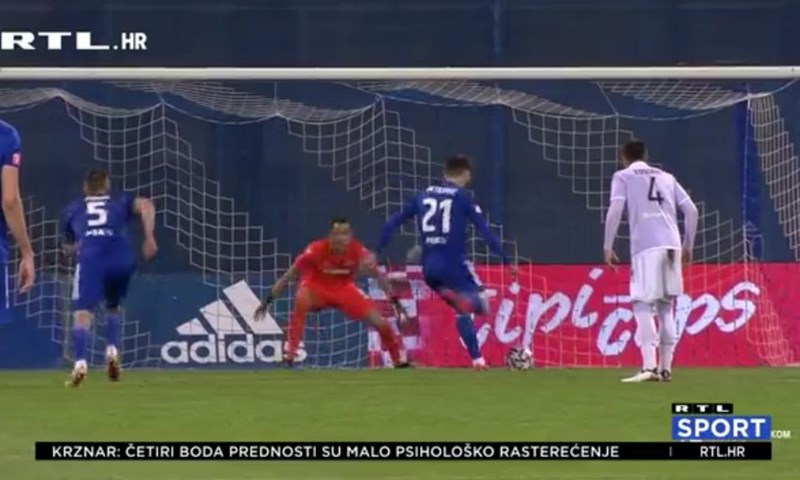 [VIDEO] Dinamo napravio korak prema naslovu, Tramezzani nesvakidašnjim potezom naljutio navijače Hajduka