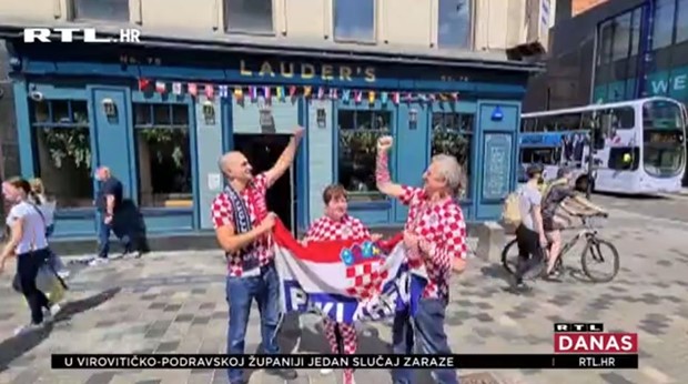 [VIDEO] Mala, ali raspoložena skupina hrvatskih navijača bodrit će Vatrene u Glasgowu