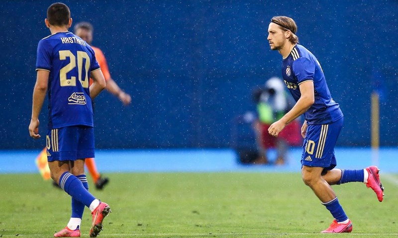 Dinamo traži iskupljenje, Hrvatski dragovoljac iznenađenje