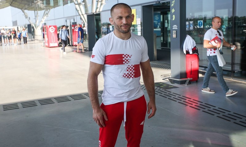 Božo Starčević preko Armenca s bugarskom putovnicom do četvrtfinala