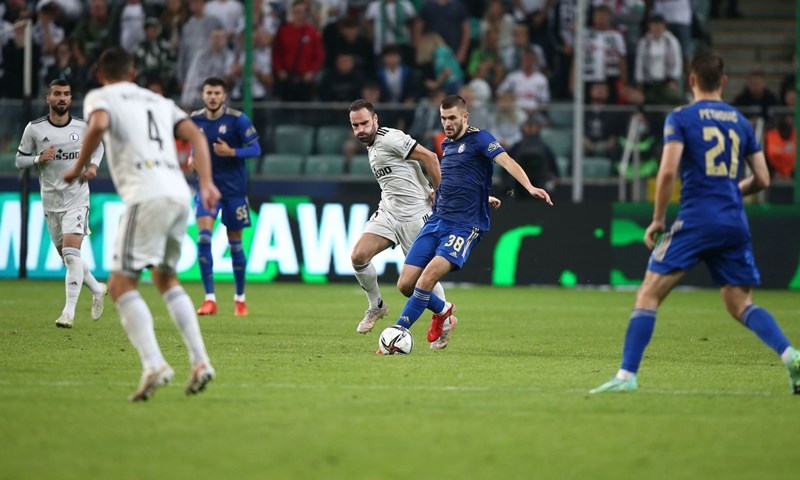 Dinamo iskontrolirao dvoboj u Varšavi i izborio play-off Lige prvaka!
