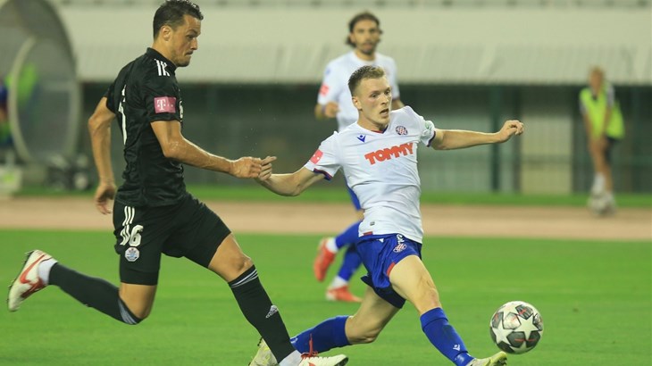 Hajduk rutinski svladao Slaven i povezao tri pobjede