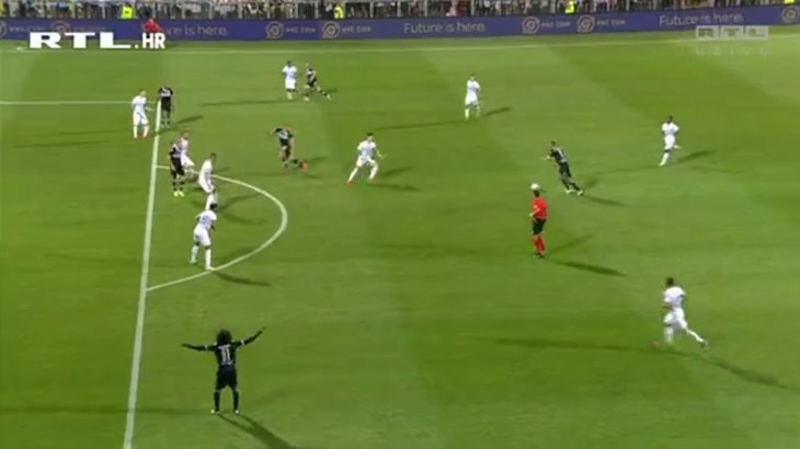 [VIDEO] Vrhovi prstiju Prskala i greda spriječili drugi pogodak PAOK-a