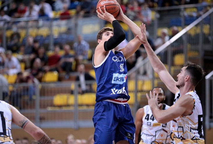 Cibona razbila Acin Pesaro i osvojila Liburnia kup