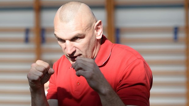 Legendarni hrvatski teškaš vraća se boksu, novi izazov pronašao je u trenerskoj ulozi