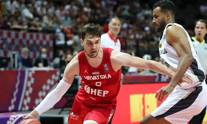 Odlični Hezonja predvodio Uniks do nove pobjede, probudili se Efes i Žalgiris