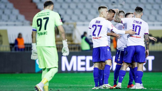 Dambrauskas krenuo pobjedom, Hajduk bez stresa svladao Dragovoljac