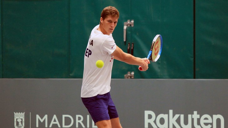 Nino Serdarušić nastavio pohod i prošao u finale turnira u Oeirasu