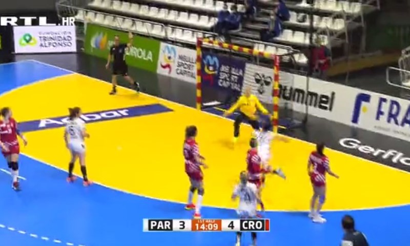 [VIDEO] Napad se muči, ali zato Pijević skida zicere