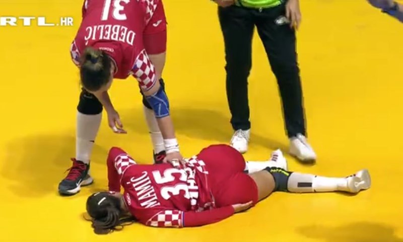 [VIDEO] Ozljeda Josipe Mamić zabrinula sve, iznesena na nosilima s parketa