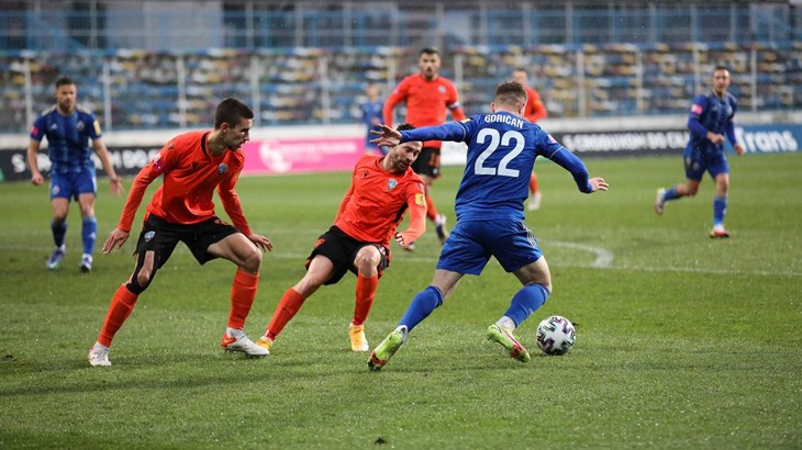 Šibenčani izvukli remi u teškim uvjetima u Kranjčevićevoj