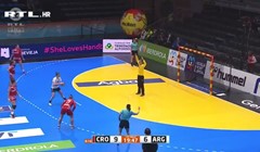 [VIDEO] Karsten sa sedam metara iznenadila Ivanu Kapitanović