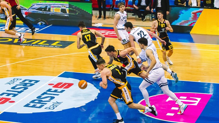 Cibona prekinula loš niz protiv Splita, Gorica slavila u Sinju