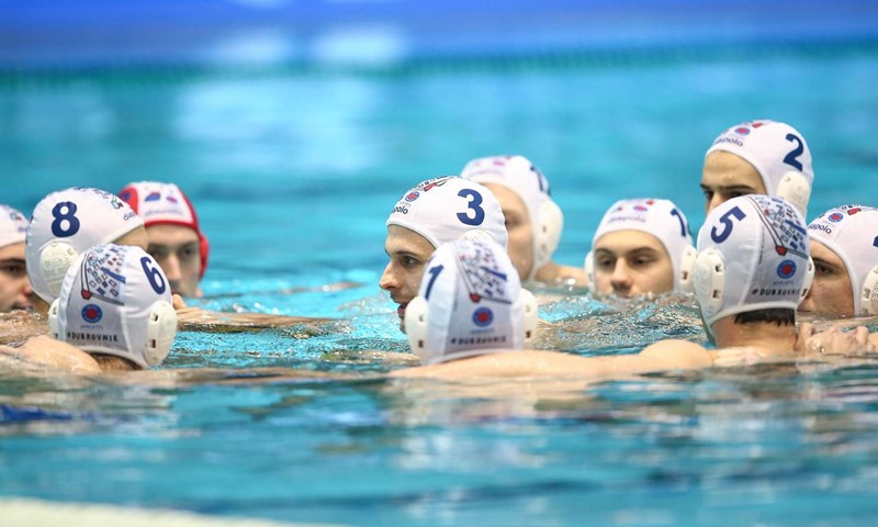 Pobjede Juga i Mladosti, Medveščak bolji od POŠK-a