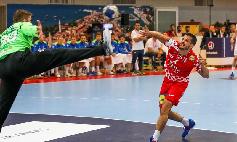 Hrvoje Horvat objavio popis od 18 igrača za nastup na Europskom prvenstvu