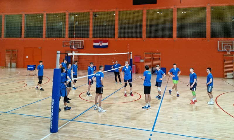 Hrvatski kadetski odbojkaši okupili se uoči MEVZA turnira i kvalifikacija za EP