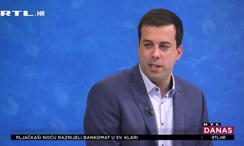 [VIDEO] Galić i Brkić: 'Đokovića će deportirati, a otac mu s današnjim istupom samo radi veliku štetu'