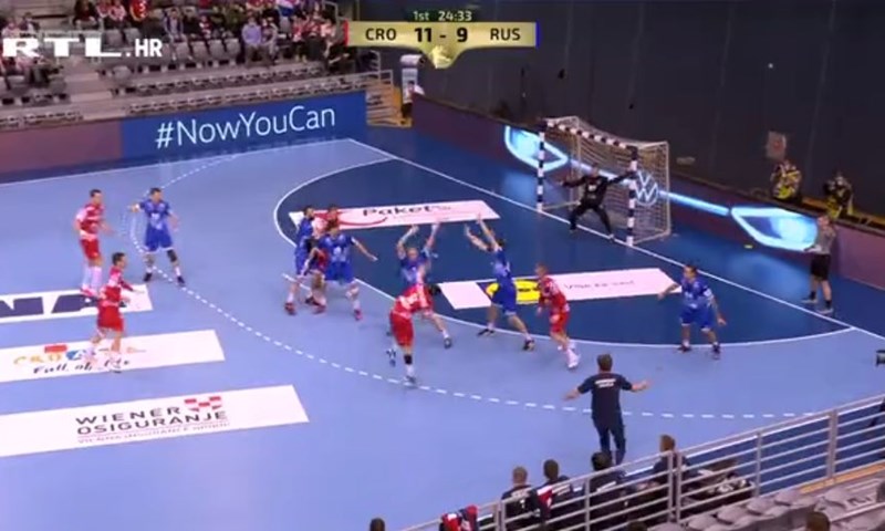 [VIDEO] Martinović i bez odraza pronalazi put kroz obranu Rusa