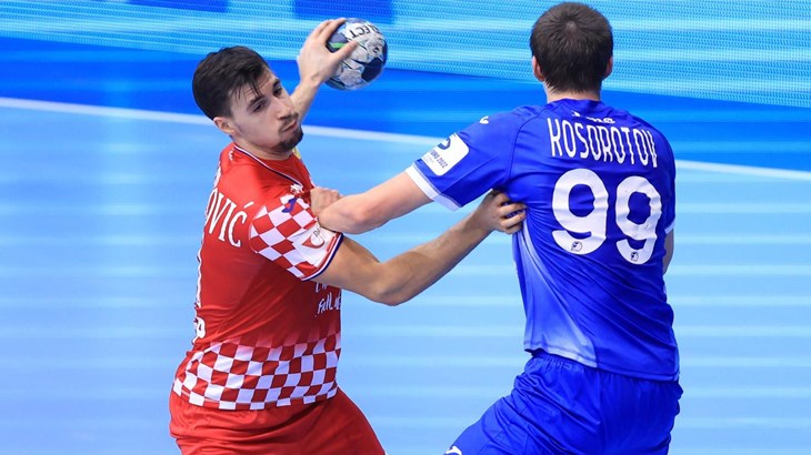 Rusi nisu dopustili iznenađenje, slavlje na startu protiv Litve