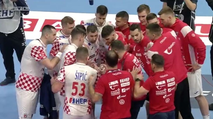 [VIDEO] Horvat na minuti odmora: 'Dečki, u obrani mora goriti!'