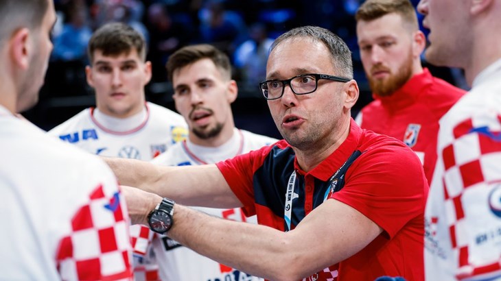 Horvat: 'Nas će se pitati protiv Ukrajine, Kuzmanović je pozvan jer s vratarima ne smijemo riskirati'