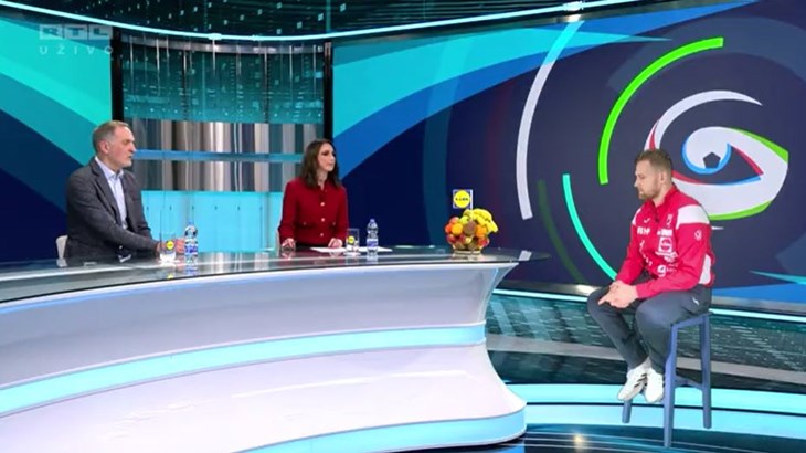 [VIDEO] Mandićev hologramski razgovor u studiju: 'Moramo poginuti za navijače'