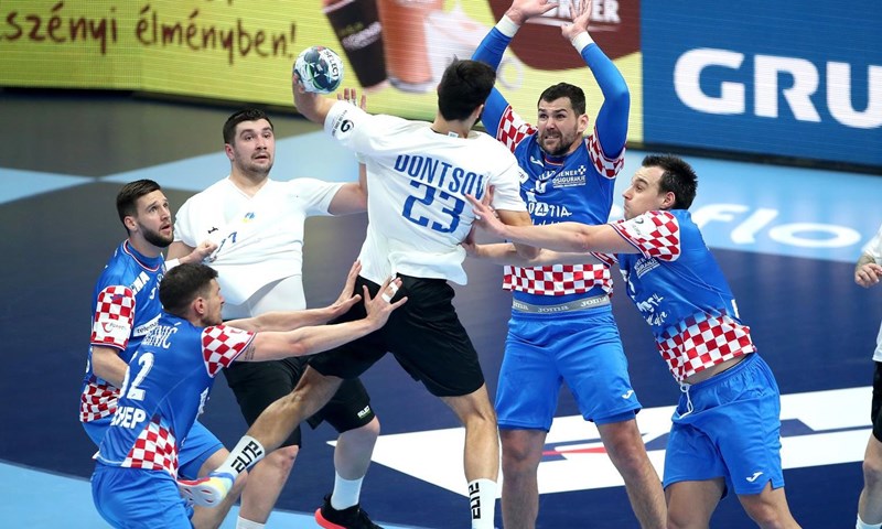 Marić: 'Drago mi je da sam na terenu, na mjestu gdje se najbolje osjećam, posebno u ovom dresu'