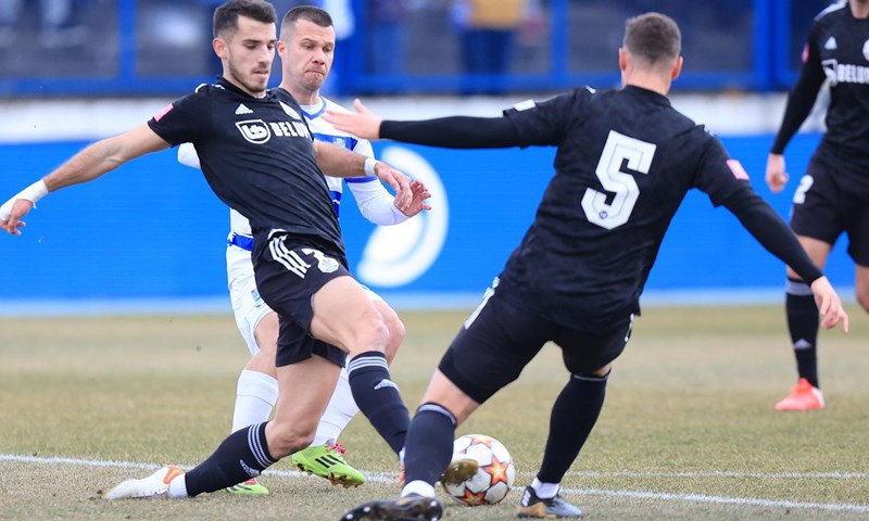 Slaven iskažnjavao blijedi Osijek i zasjenio Caktašev gol na debiju